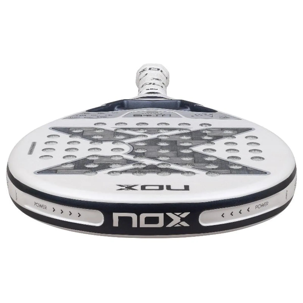 Padelschläger NOX AT10 Genius 12K Alum Xtreme Lite 2026 – Agustín Tapia